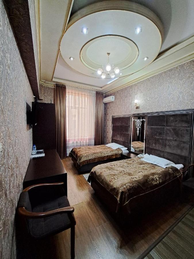 Edem Plaza Hotel Бухара Екстериор снимка