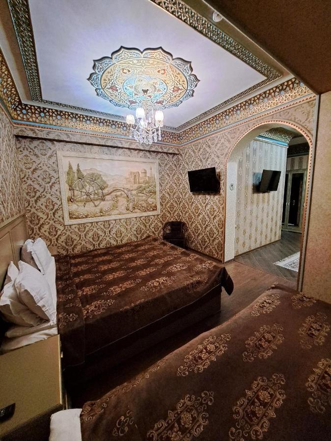 Edem Plaza Hotel Бухара Екстериор снимка