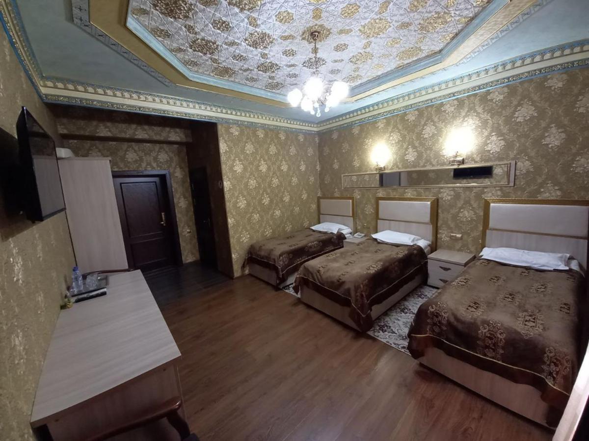 Edem Plaza Hotel Бухара Екстериор снимка