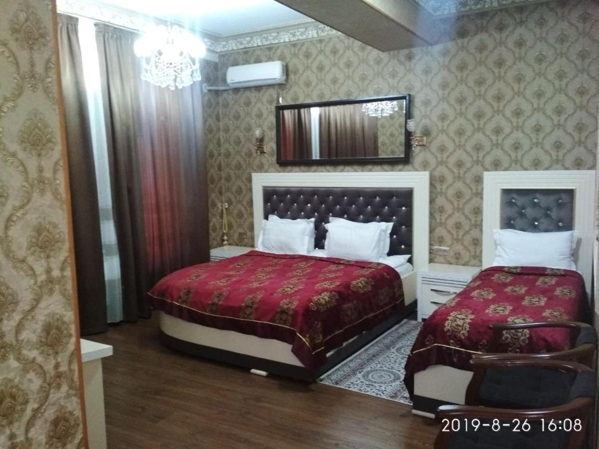 Edem Plaza Hotel Бухара Екстериор снимка