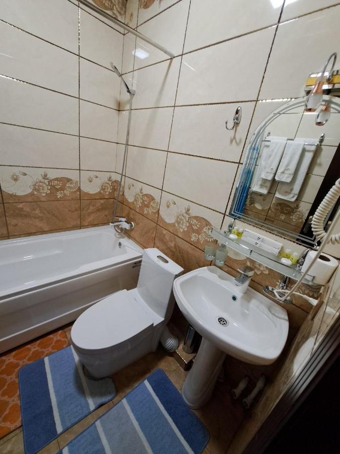 Edem Plaza Hotel Бухара Екстериор снимка